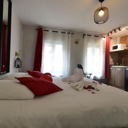 Appartement Jacuzzi Privatif : Urban Love Verneuil d'Avre et d'Iton Exteriér fotografie