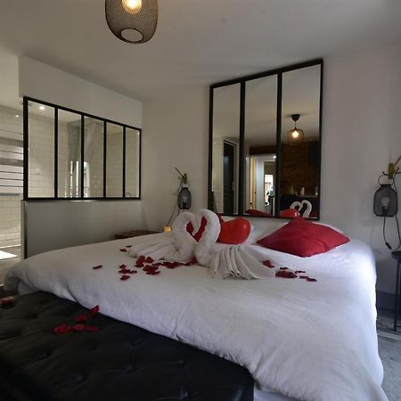 Appartement Jacuzzi Privatif : Urban Love Verneuil d'Avre et d'Iton Exteriér fotografie