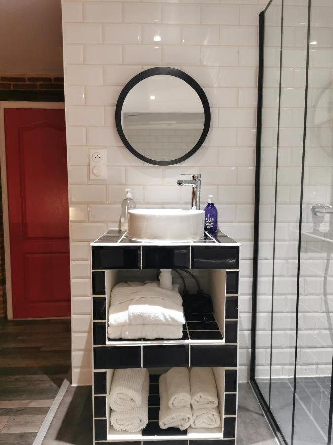 Appartement Jacuzzi Privatif : Urban Love Verneuil d'Avre et d'Iton Exteriér fotografie