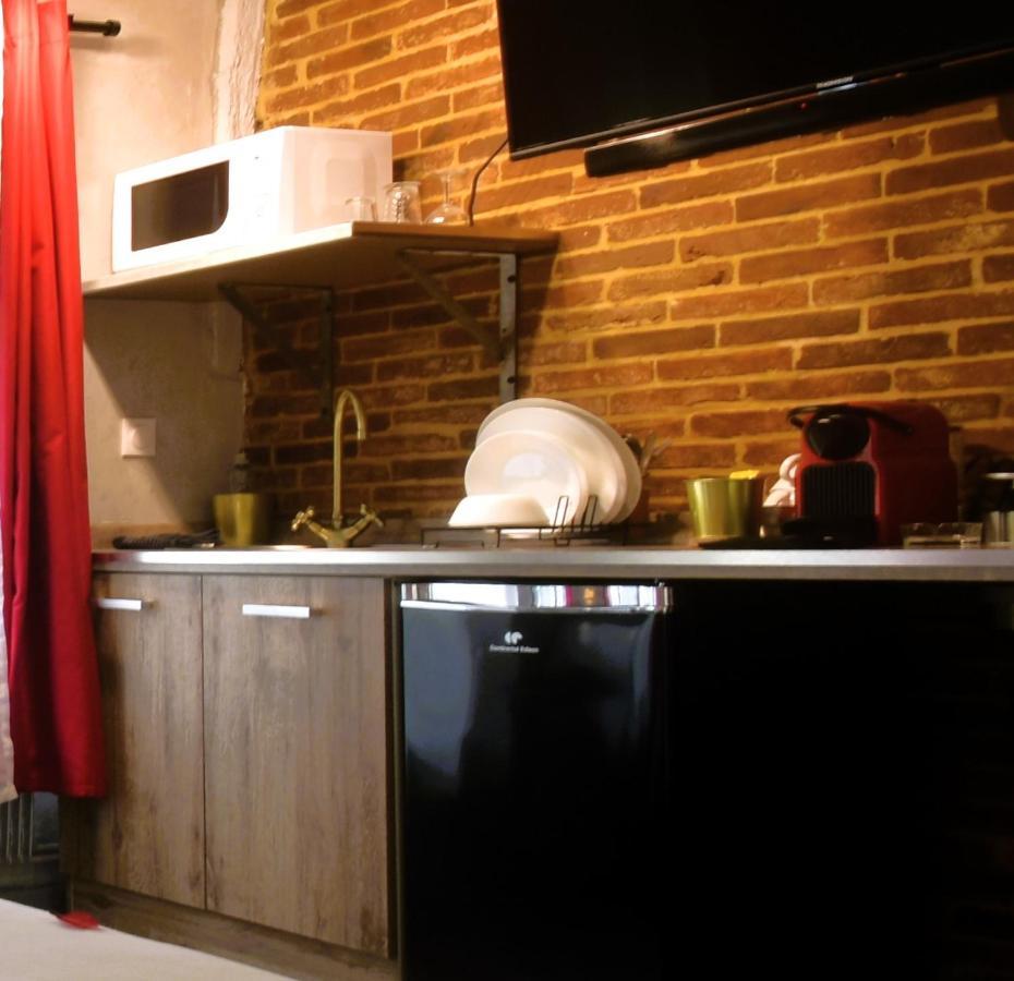 Appartement Jacuzzi Privatif : Urban Love Verneuil d'Avre et d'Iton Exteriér fotografie