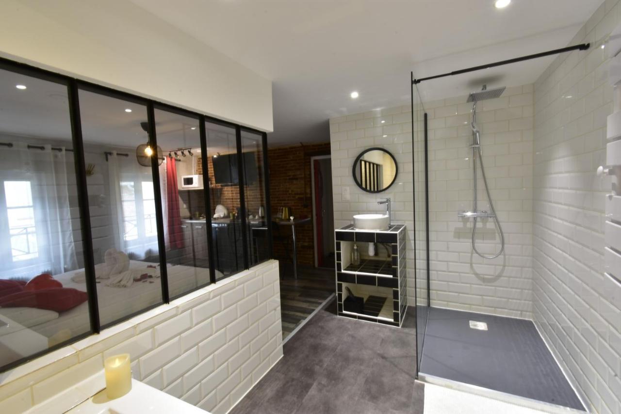 Appartement Jacuzzi Privatif : Urban Love Verneuil d'Avre et d'Iton Exteriér fotografie